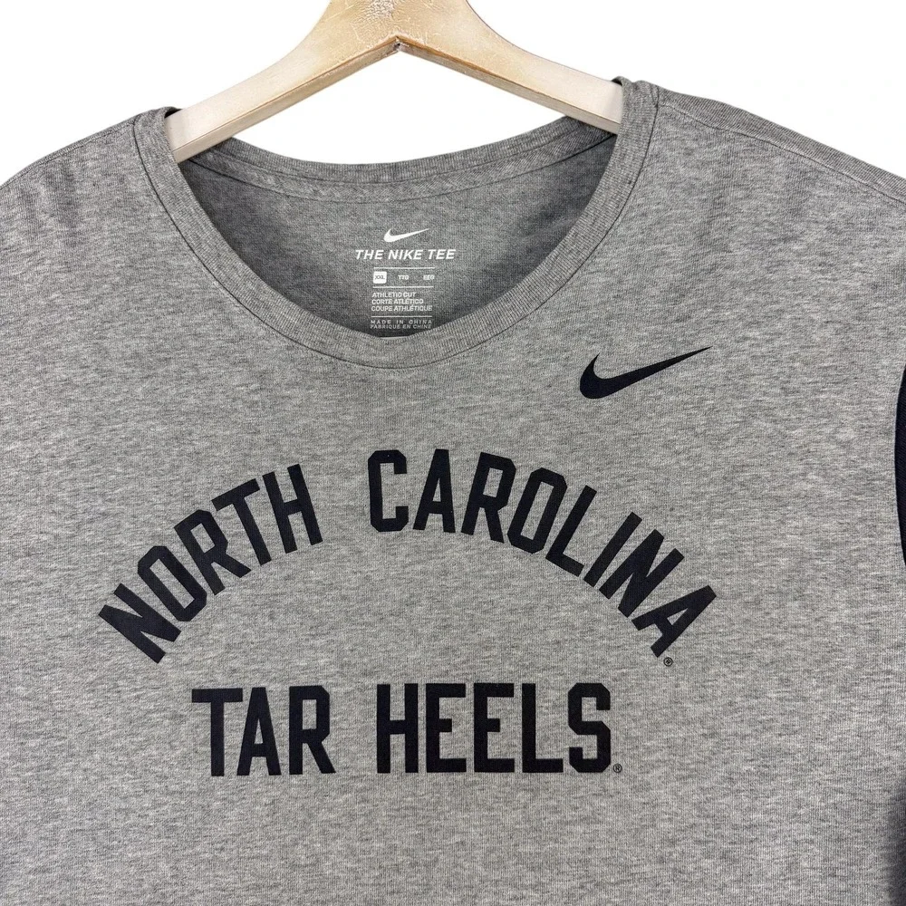 North Carolina Tar Heels Shirt Mens XXL Gray Black NCAA College‎ Basketball Nike